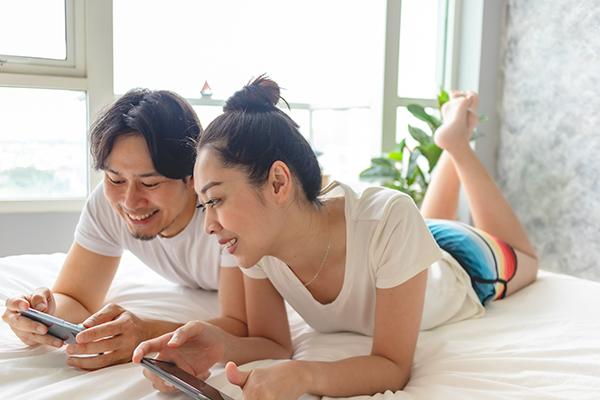 オタク同士で出会ってみては？