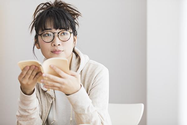 恋愛をめんどくさいと思う人が多い一方、結婚したい人も多い！