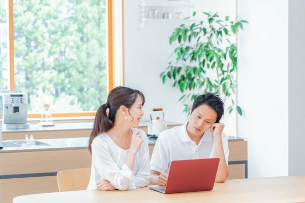 結婚適齢期の男性側の事情とは