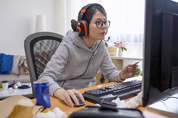 オタクってどんなイメージ？実情とは？そして、オタクの恋愛・婚活は成立するの？