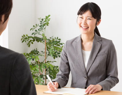担当アドバイザーと婚活のプランを作成